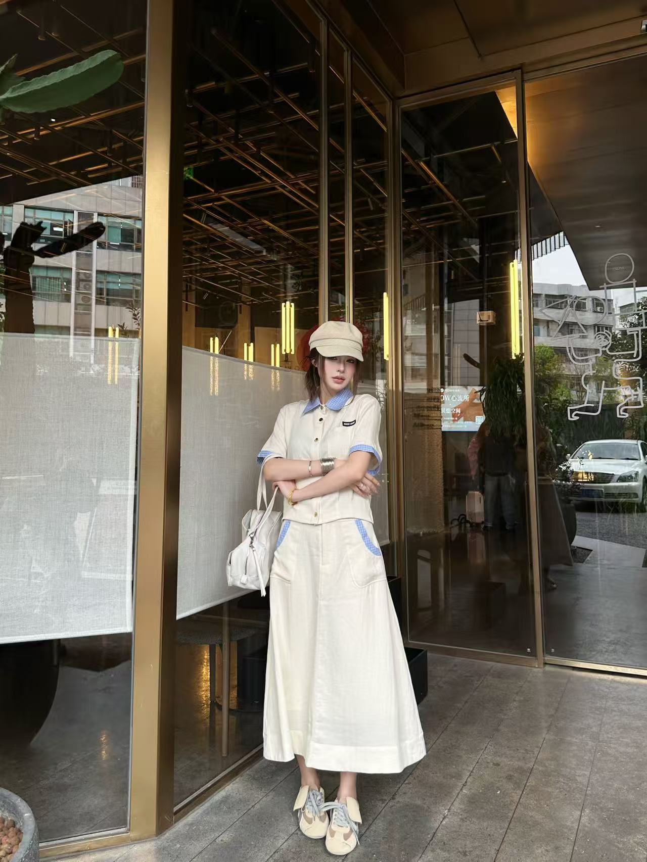 M1UM1U ボタンダウンシャツ＆スカート 2点セット【50％割引+送料無料】