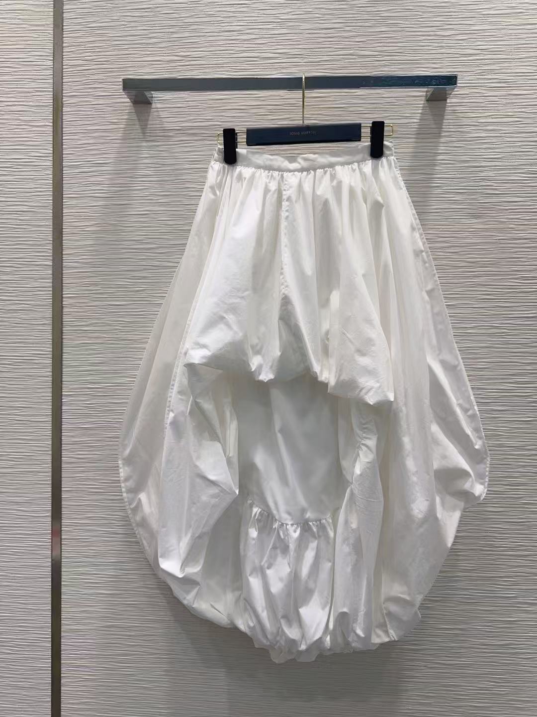 LV ミニマリスト Vネックシャツ＆スカート 2ピースセット【50％割引+送料無料】