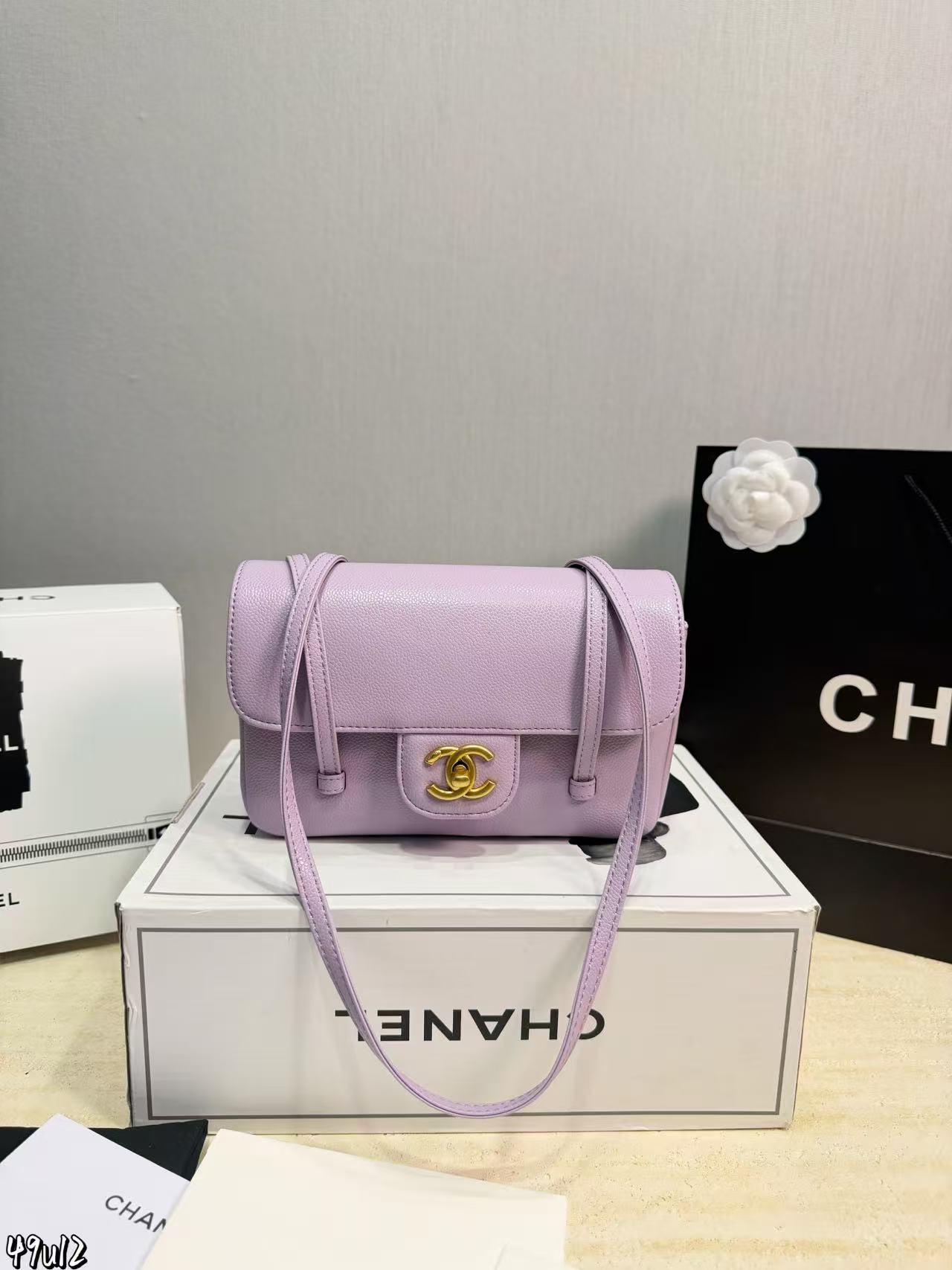 CHANE1 ダブルC レザーショルダーバッグ【50％割引+送料無料】