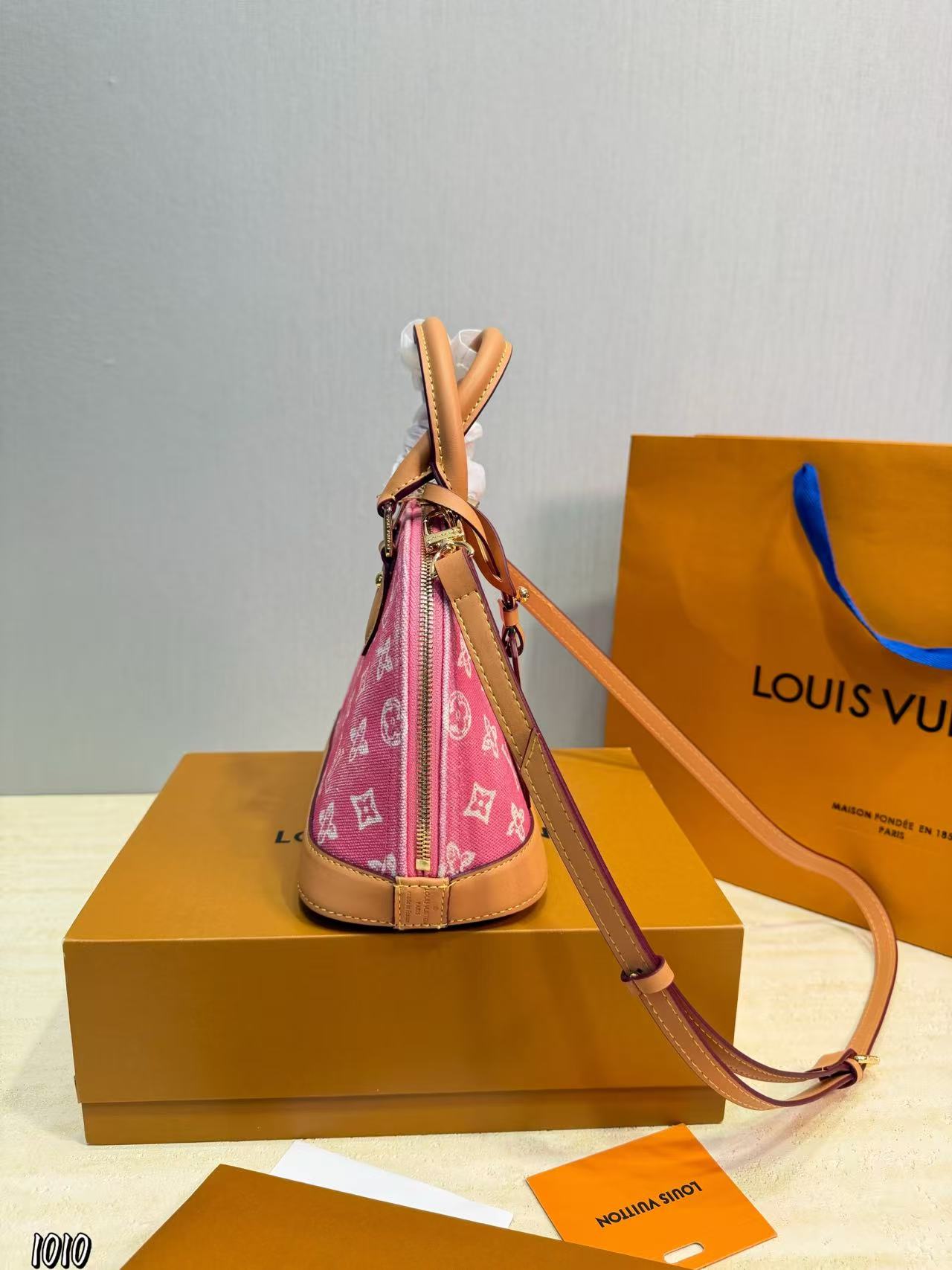 LVプリント シェルバッグ【50％割引+送料無料】