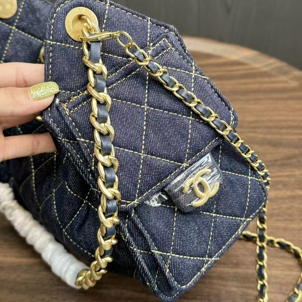 CHANE1 デニムチェーンバッグ【50％割引+送料無料】