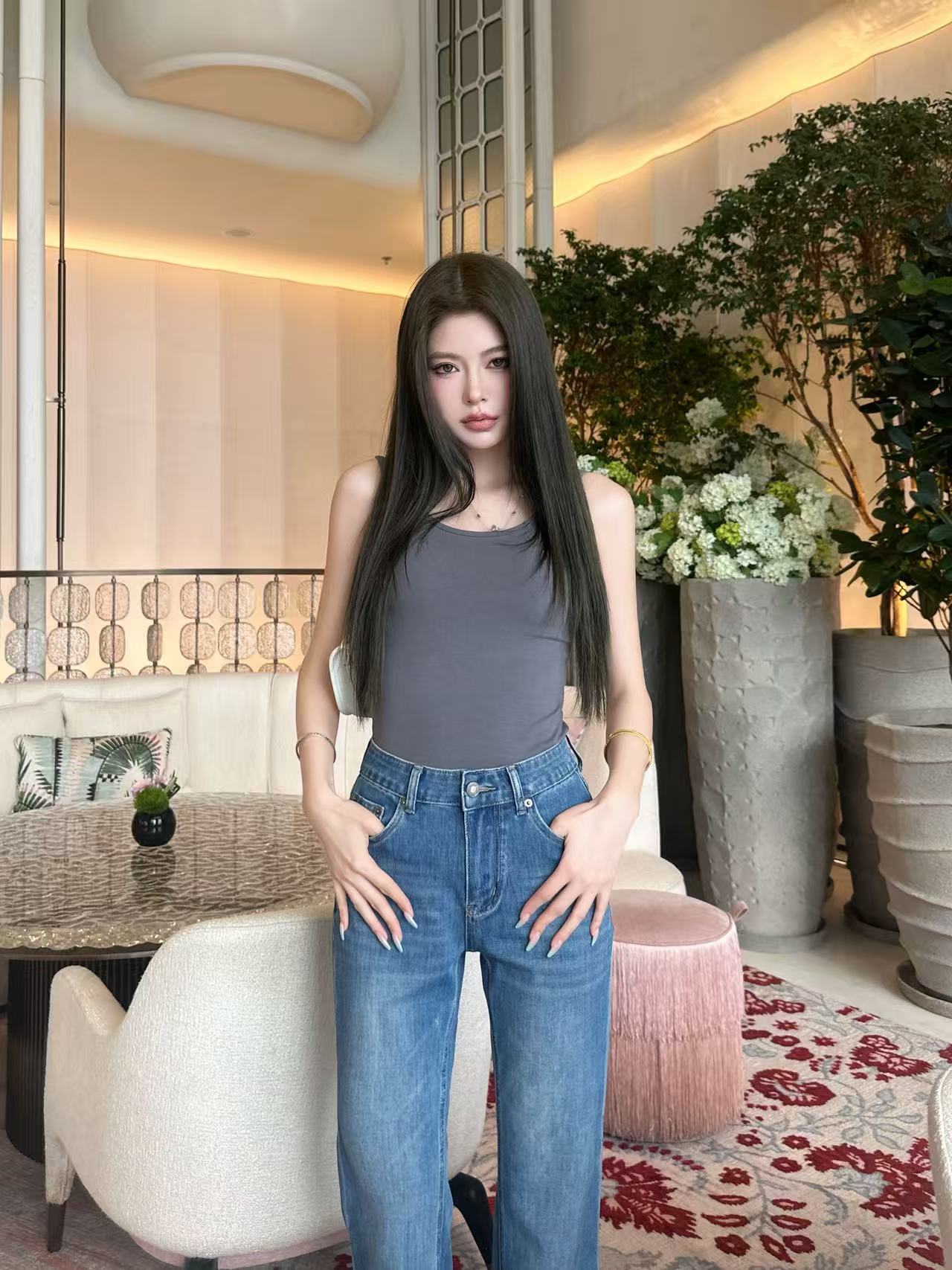 LV 高品質刺繍入り 四つ葉のクローバー フレアジーンズ【50％割引+送料無料】