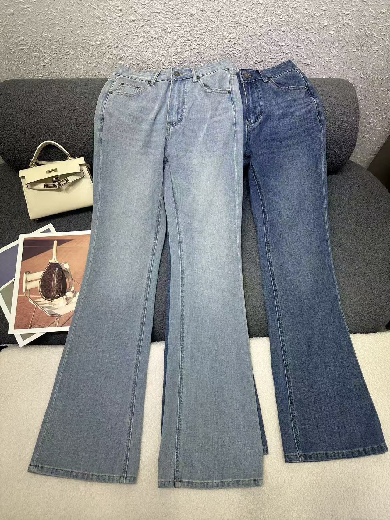 LV 高品質刺繍入り 四つ葉のクローバー フレアジーンズ【50％割引+送料無料】