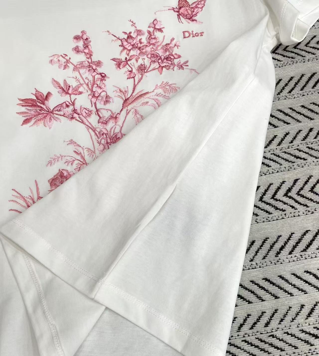 DIOR プリントTシャツ【50％割引+送料無料】