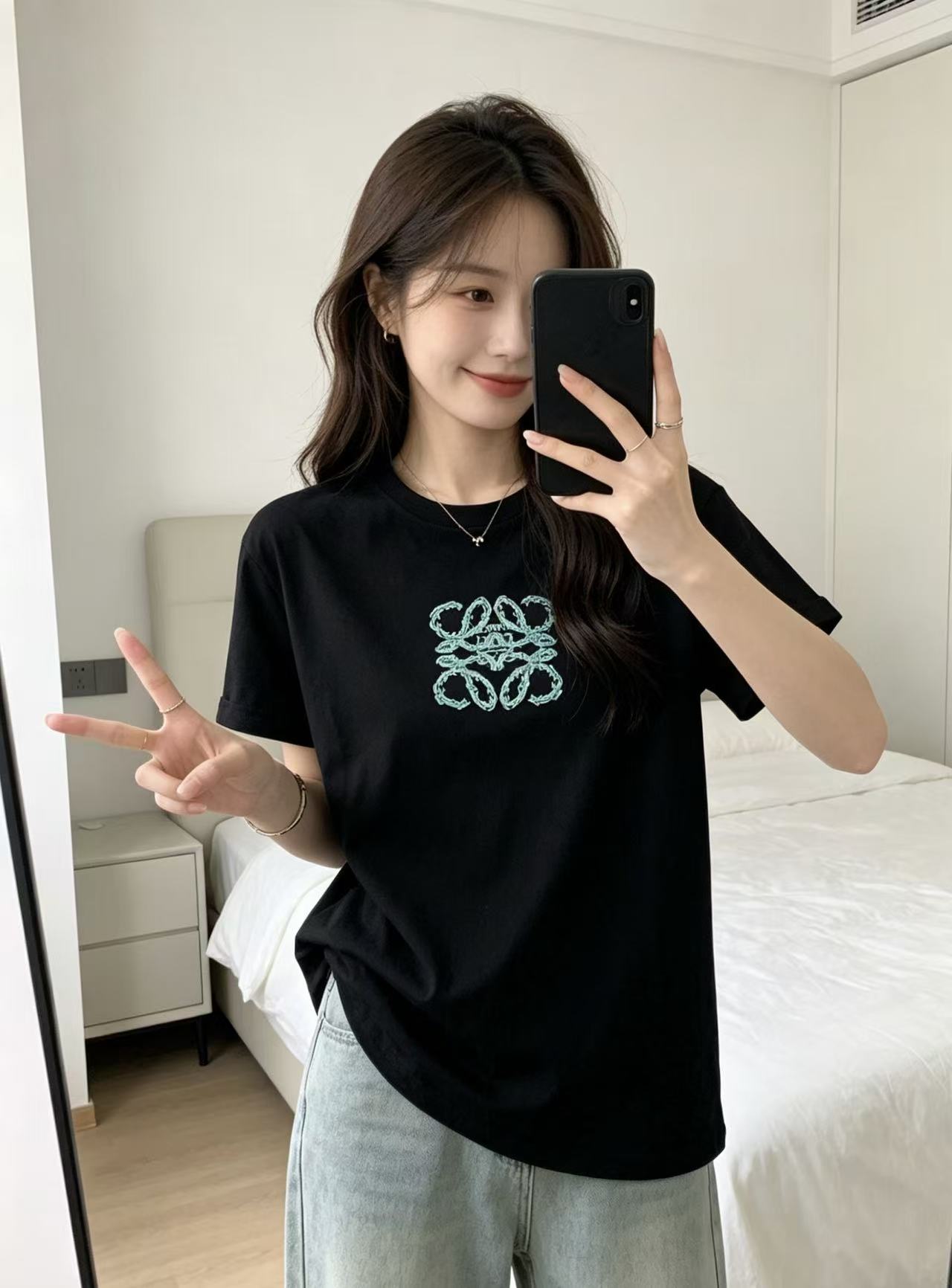 L0WEW グラフィティロゴTシャツ【50％割引+送料無料】