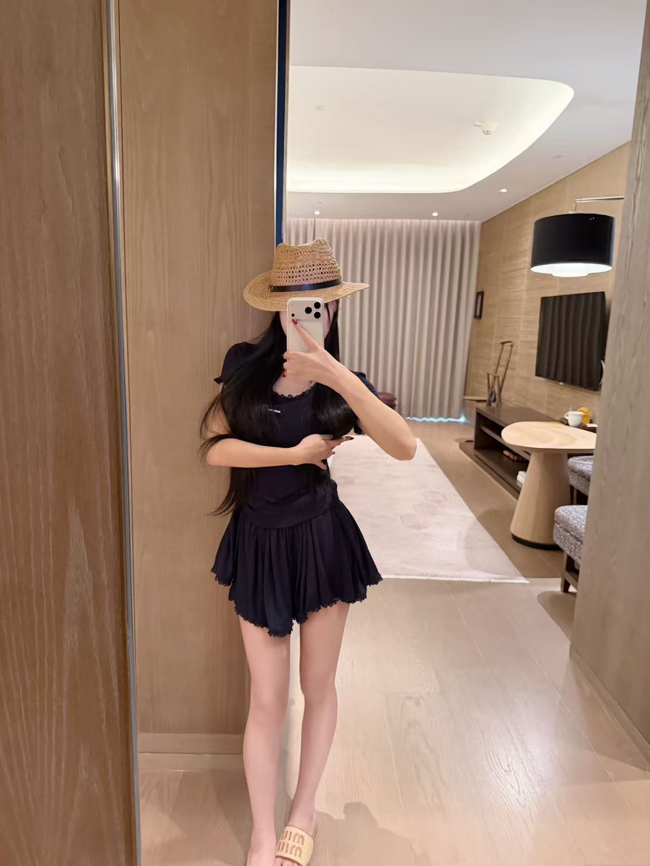 M1UM1U ミニマルレタリング Tシャツ＆スカート 2点セット【50％割引+送料無料】