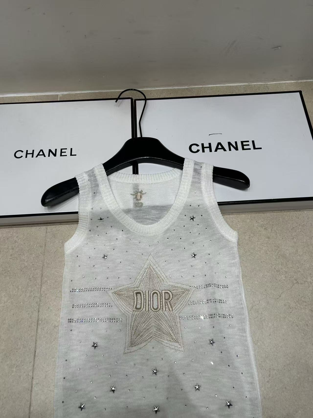 DI0R刺繍文字入り五芒星ウールベスト【50％割引+送料無料】