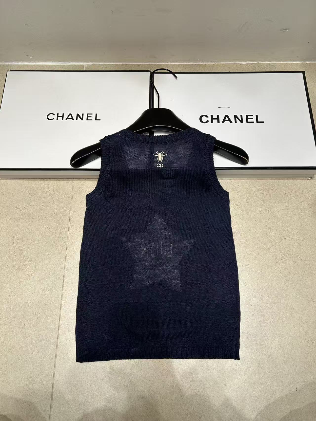 DI0R刺繍文字入り五芒星ウールベスト【50％割引+送料無料】