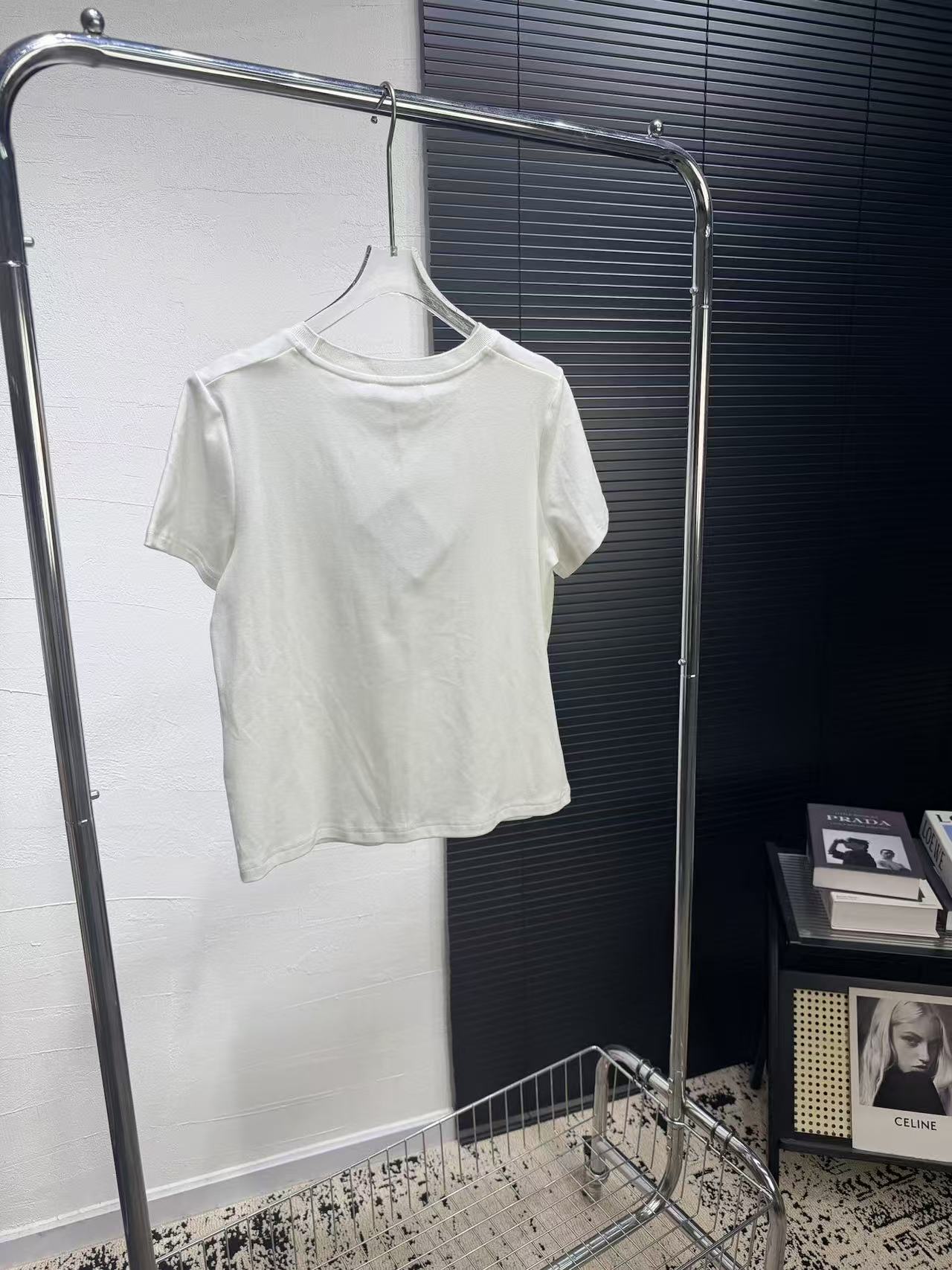 PR4DA 刺繍ロゴTシャツ【50％割引+送料無料】