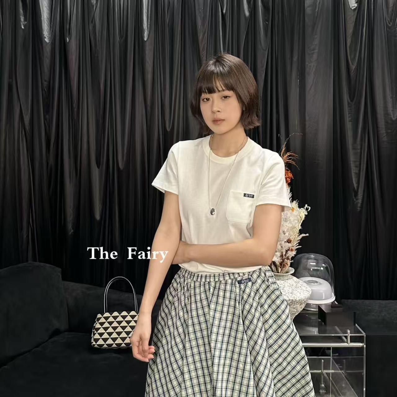 M1UM1UポケットレターTシャツ【50％割引+送料無料】