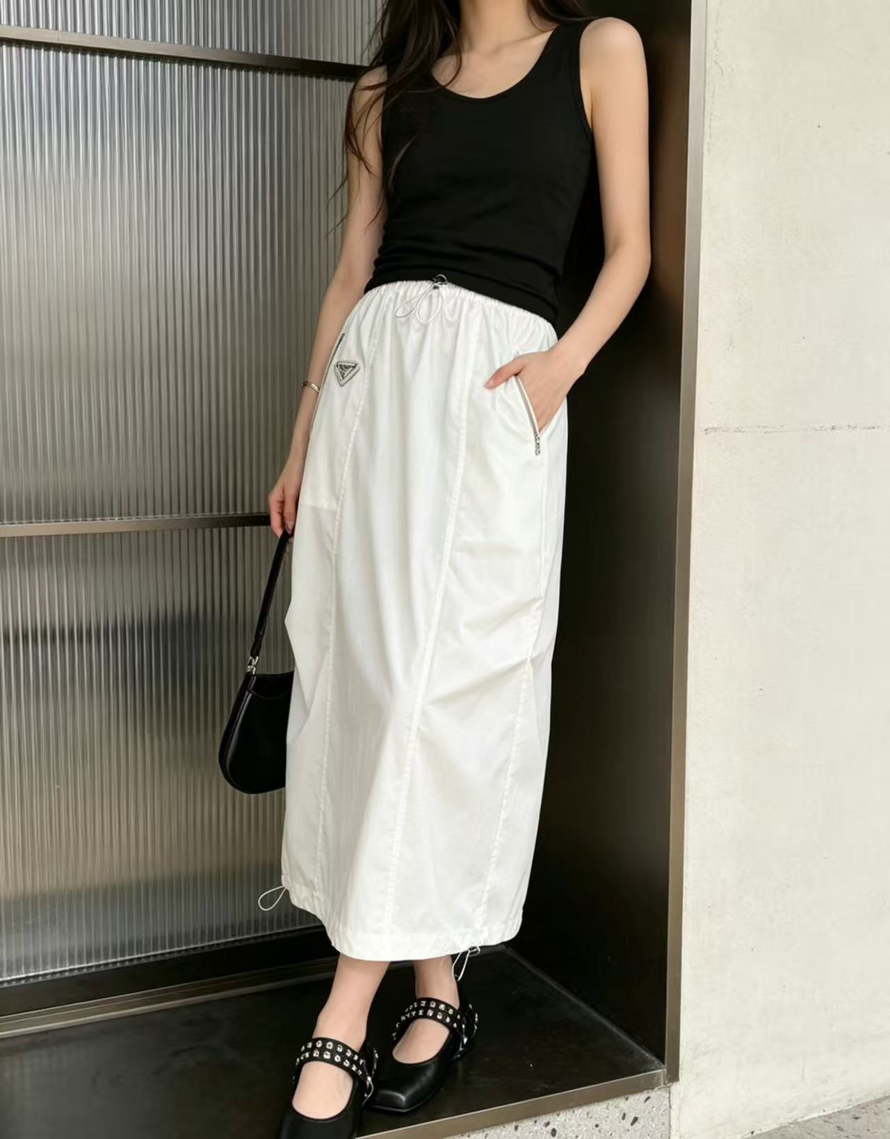 PR4DA トライアングルロゴ入りゴムウエストスカート【50％割引+送料無料】