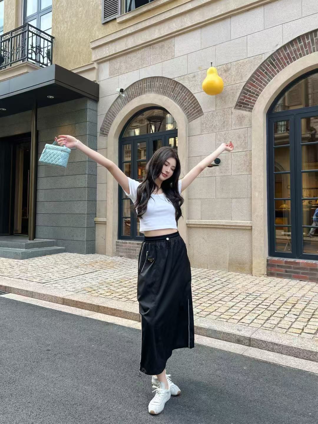 PR4DA トライアングルロゴ入りゴムウエストスカート【50％割引+送料無料】