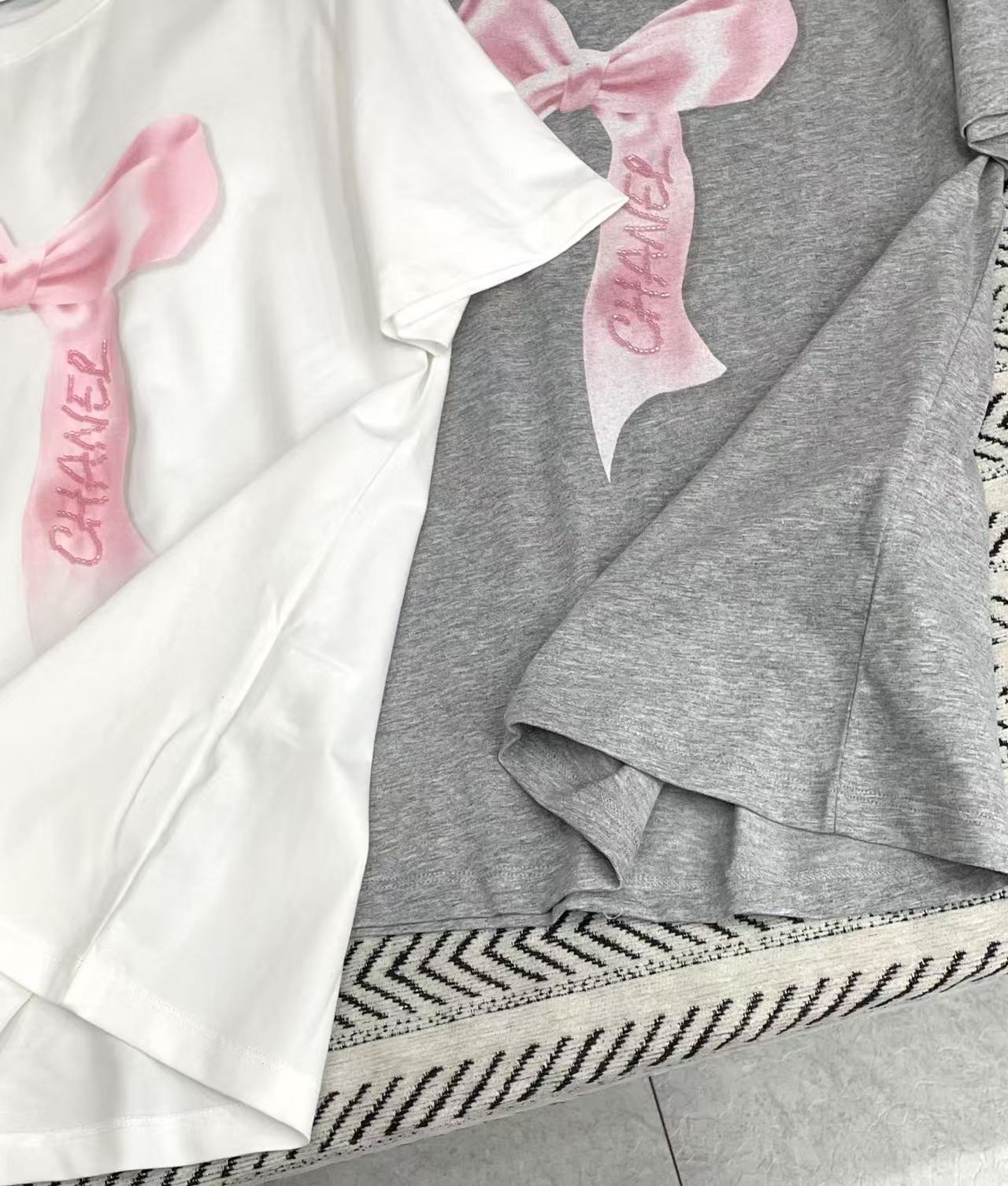 CHANE1 レターTシャツ【50％割引+送料無料】