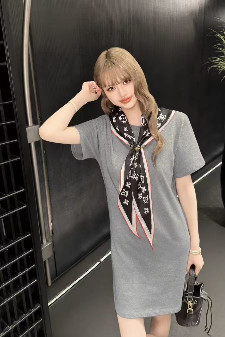 LVスカーフ ＋ ドレス【50％割引+送料無料】