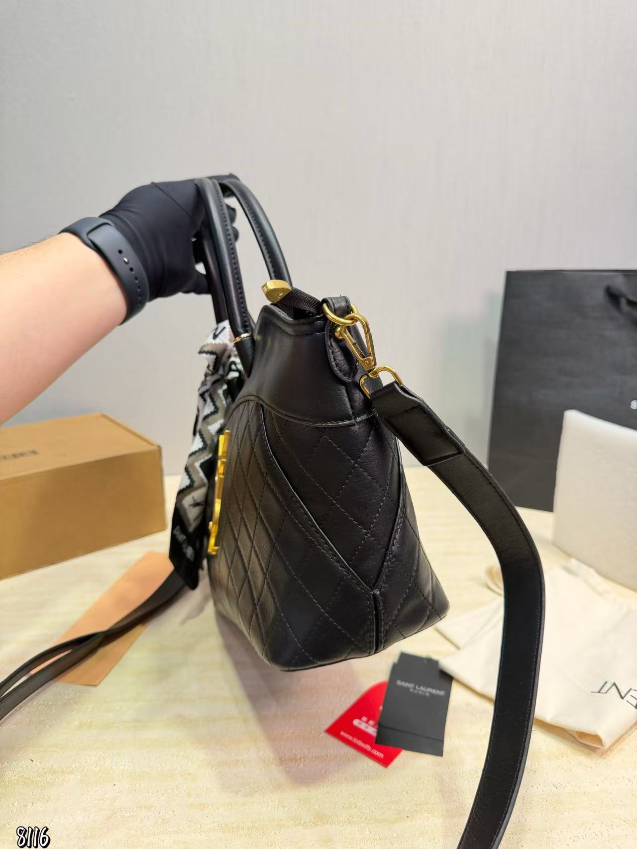 YSL チェック柄カーフスキン ハンドバッグ【50％割引+送料無料】