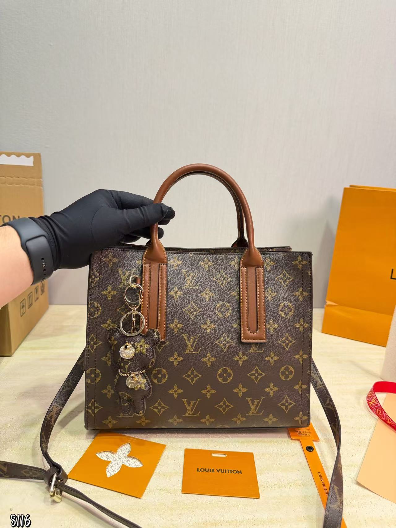 LVプリント トートバッグ【50％割引+送料無料】