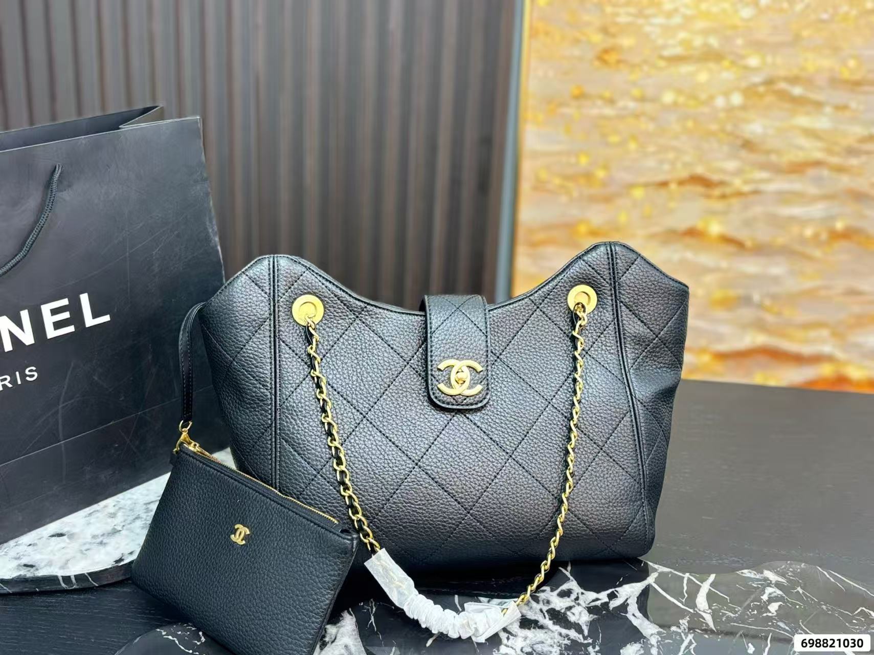 CHANE1 チェーンハンドバッグ【 50％割引+送料無料】