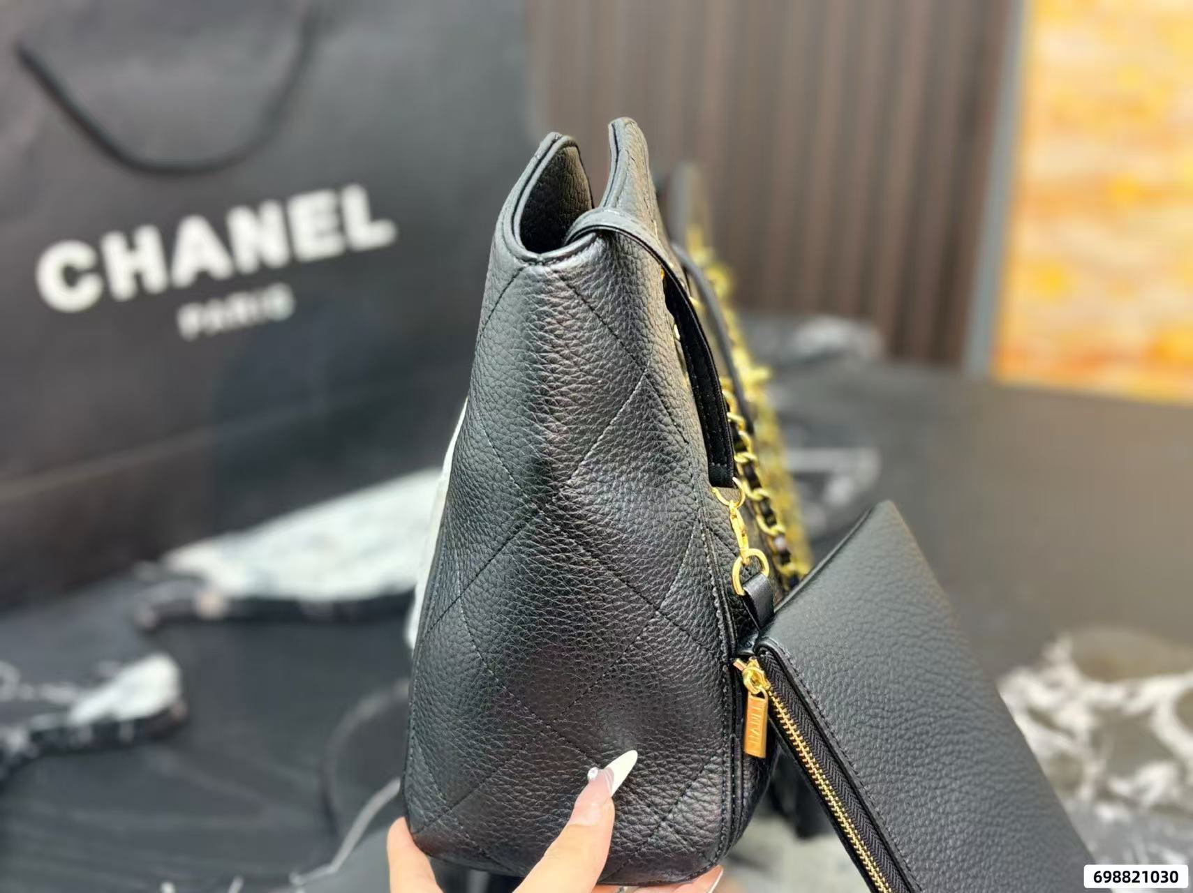 CHANE1 チェーンハンドバッグ【 50％割引+送料無料】