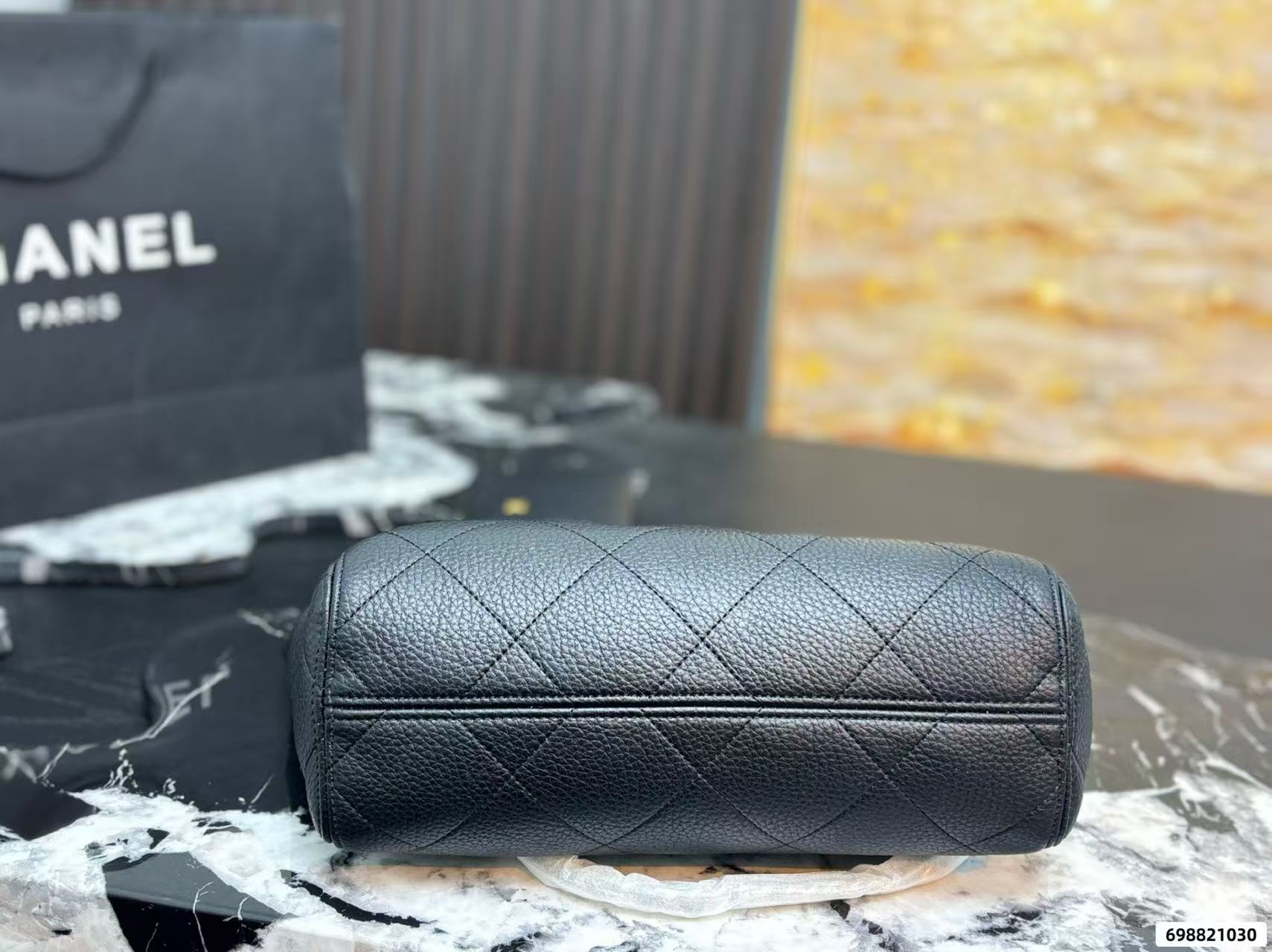 CHANE1 チェーンハンドバッグ【 50％割引+送料無料】