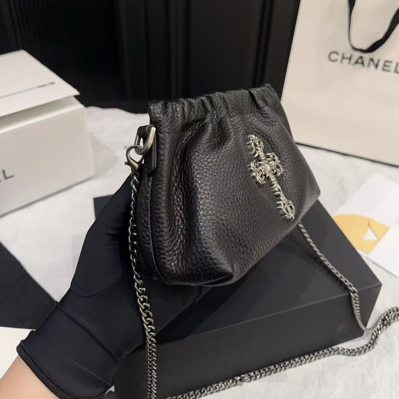 Chr0me Heartsクラウドチェーンバッグ【 50％割引+送料無料】