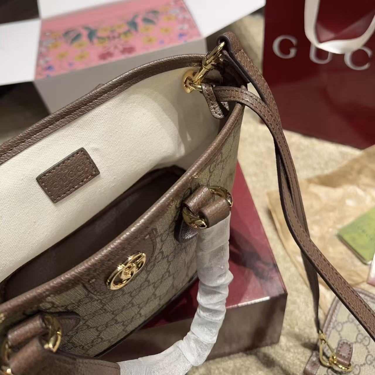 GUCC1 Ophidiaハンドバッグ【 50％割引+送料無料】