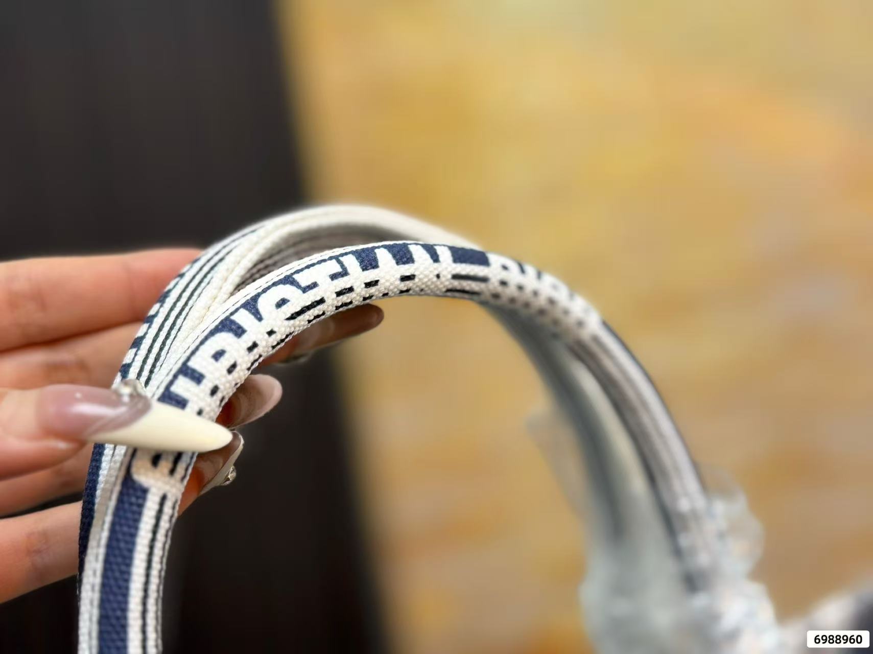 DI0Rストライプ柄のトートバッグ【 50％割引+送料無料】