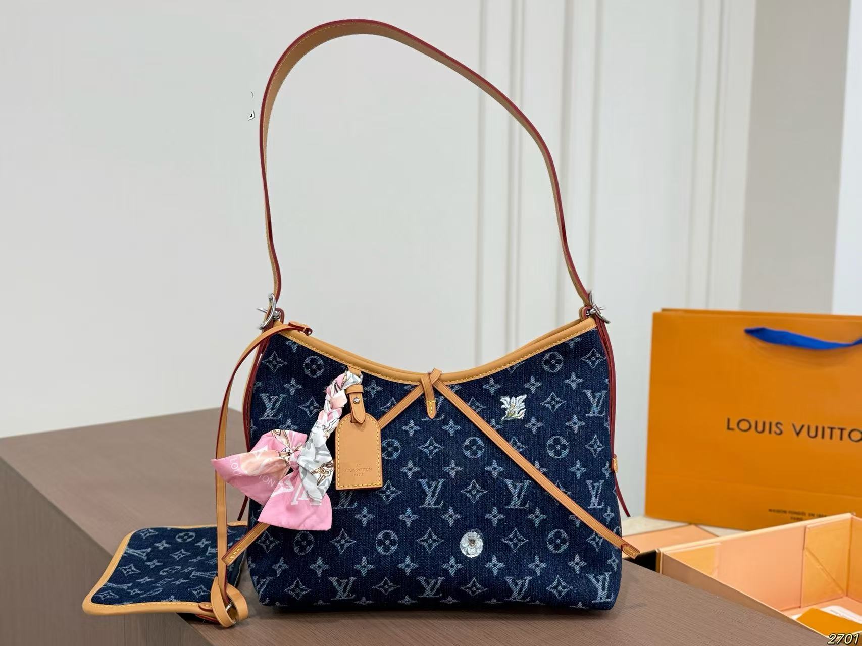 LV Capucinesデニムショッピングバッグ【 50％割引+送料無料】