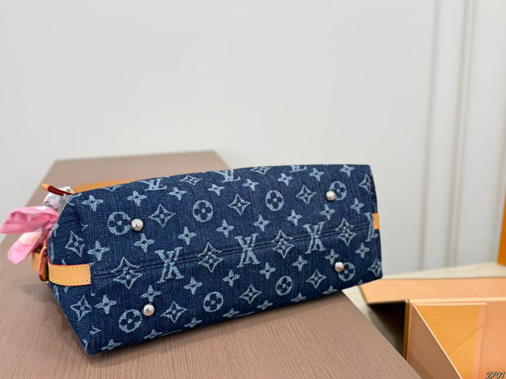 LV Capucinesデニムショッピングバッグ【 50％割引+送料無料】