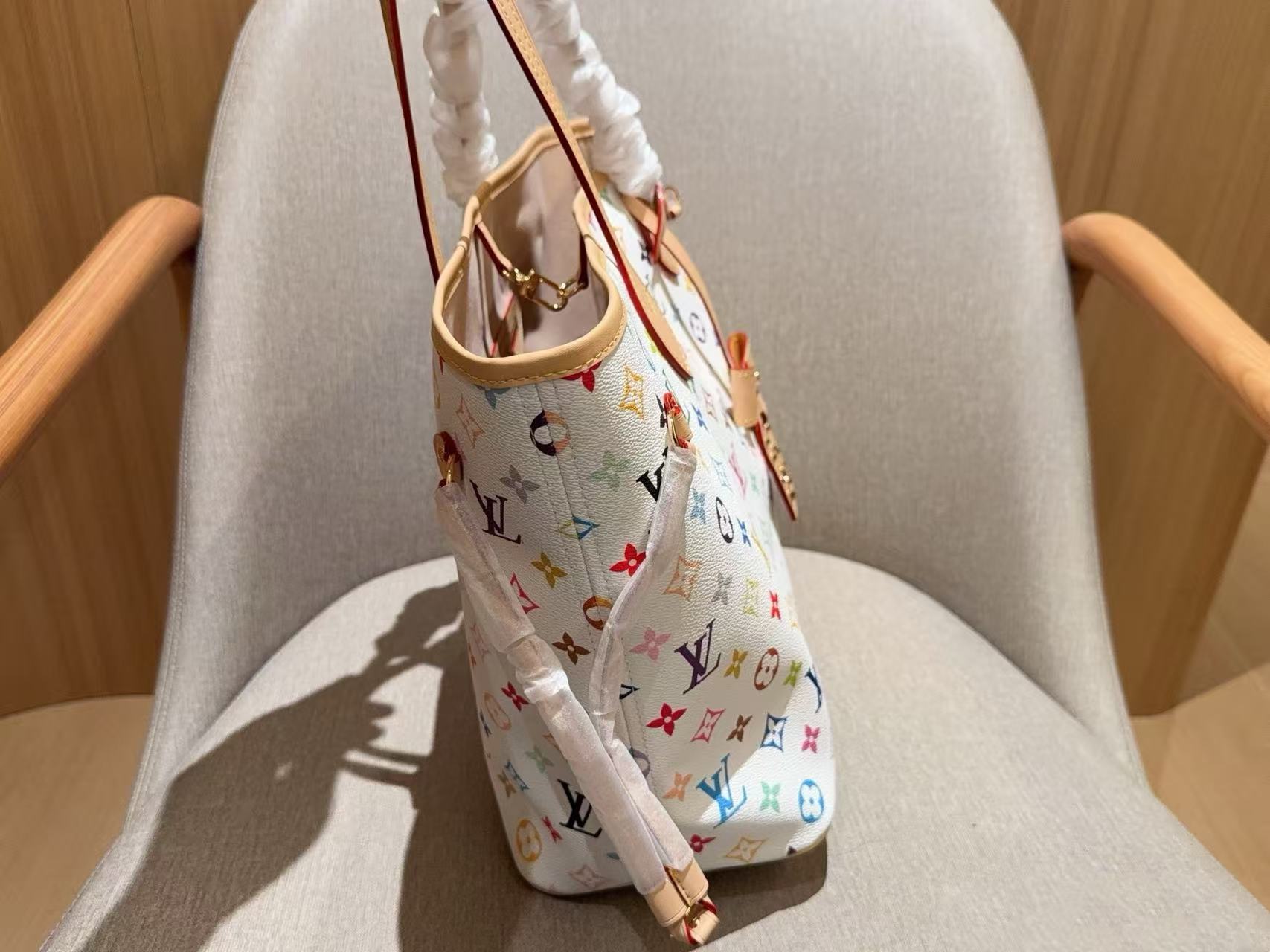 LV カラフル・ショッピング・トート【 50％割引+送料無料】