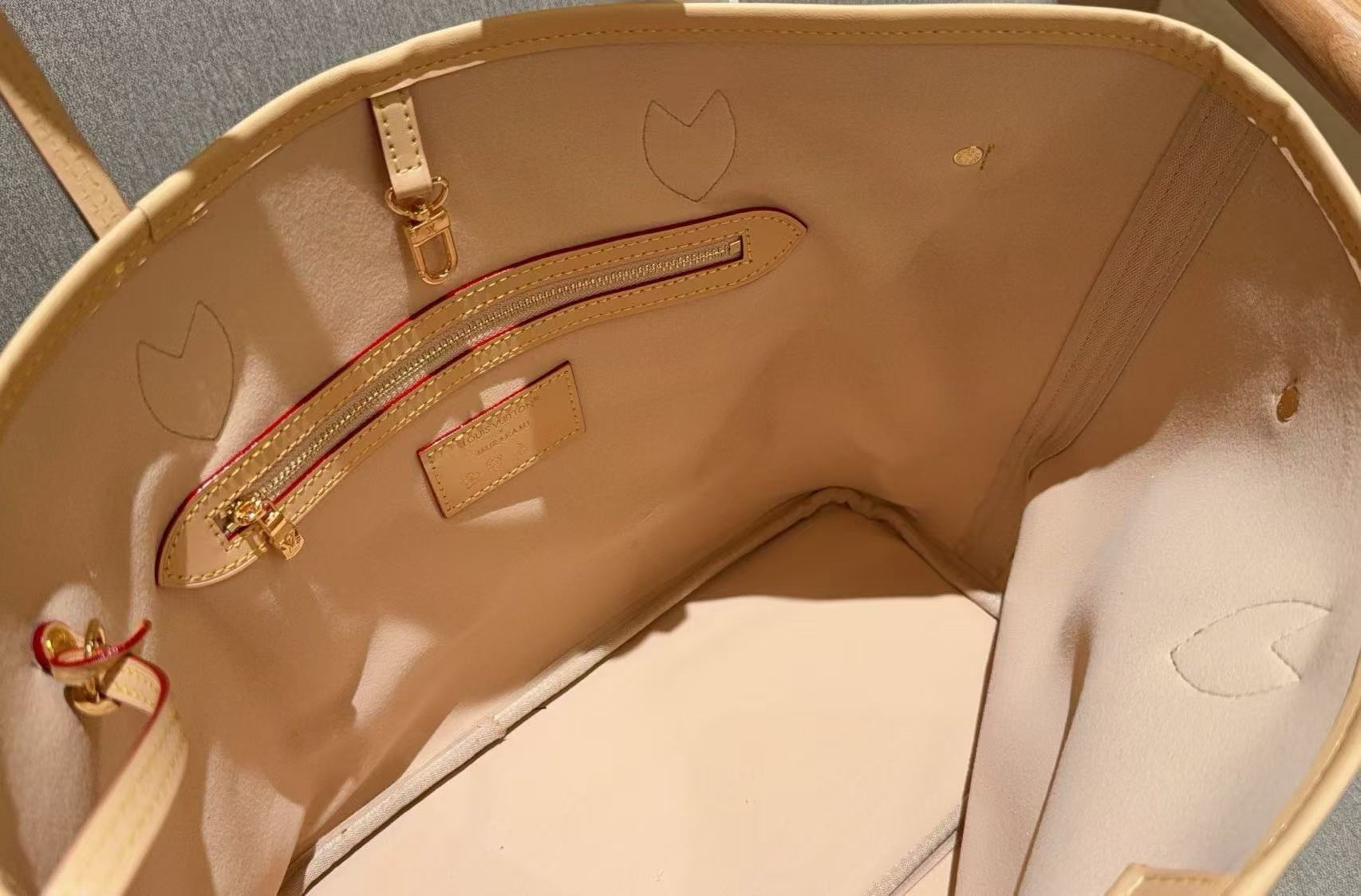 LV カラフル・ショッピング・トート【 50％割引+送料無料】