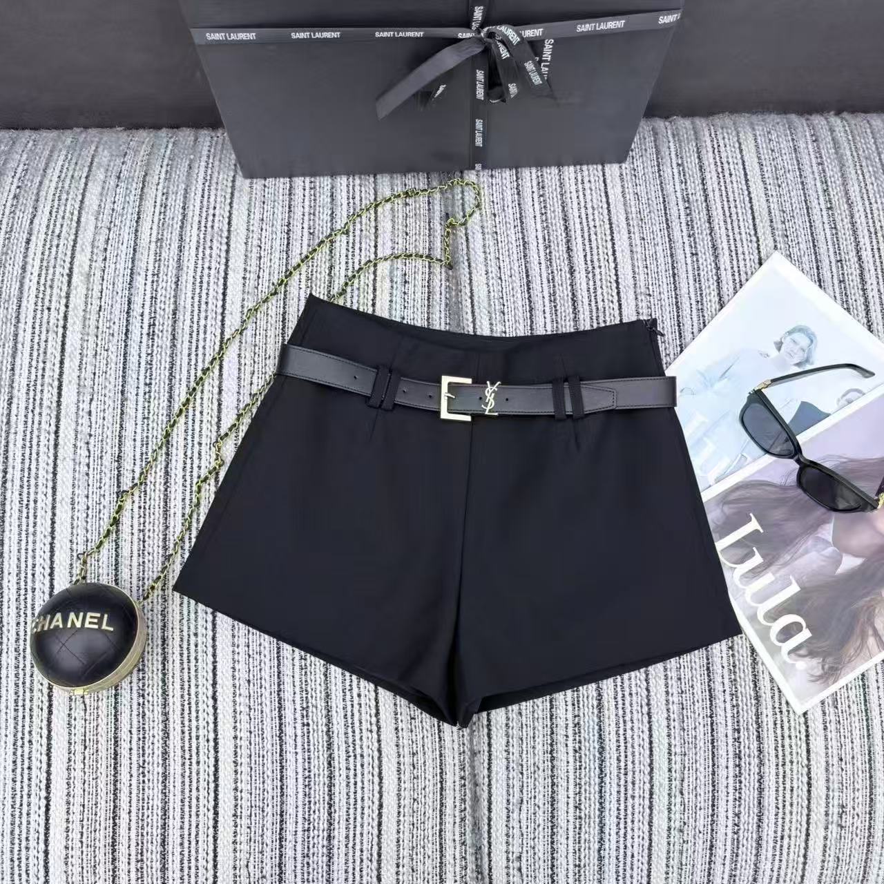 YSL シャツ / ショートパンツ【50％割引+送料無料】