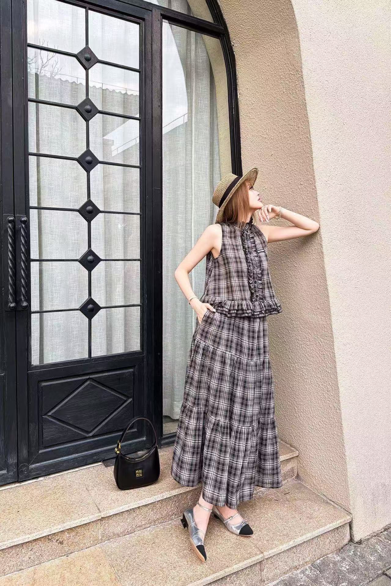 M1UM1U 高品質チェック柄ベスト＆スカート 2点セット【50％割引+送料無料】