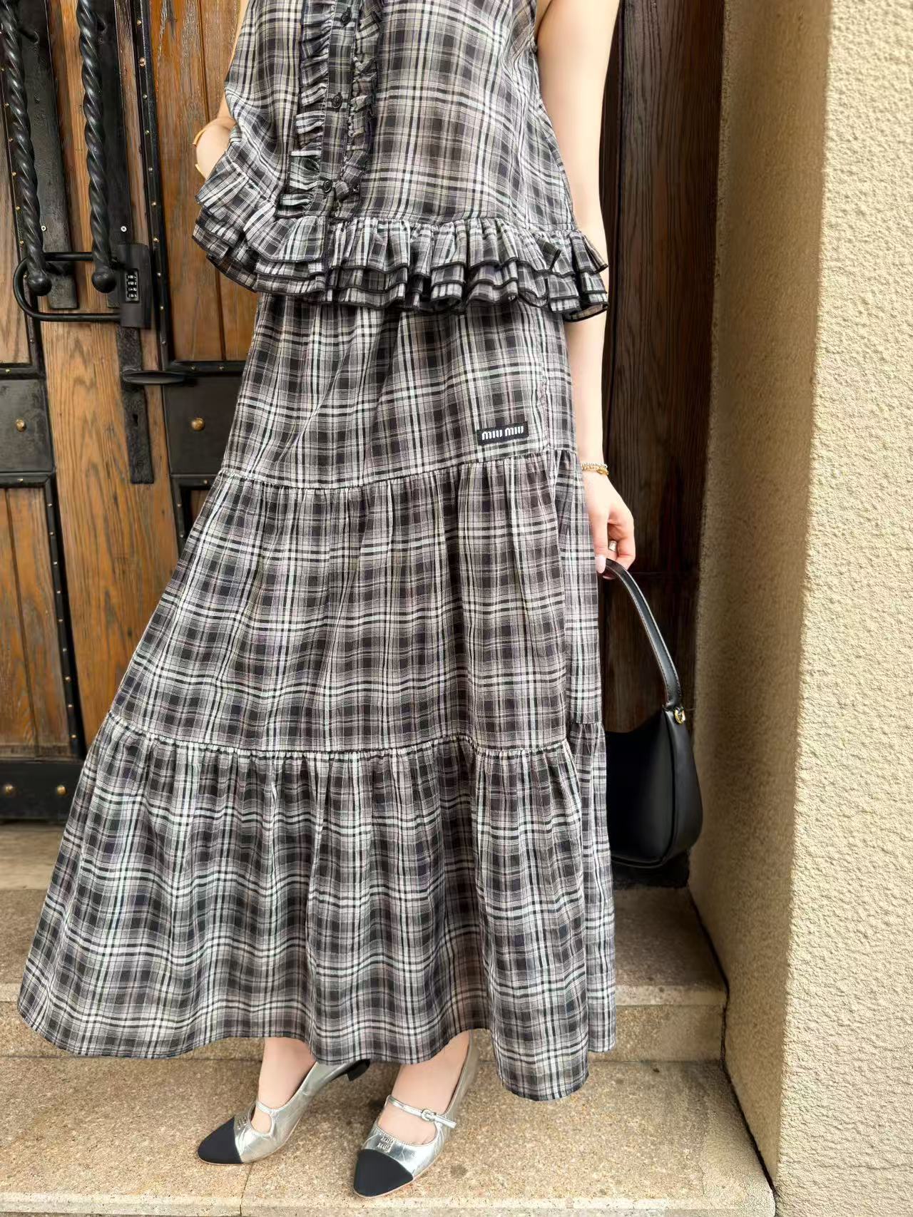 M1UM1U 高品質チェック柄ベスト＆スカート 2点セット【50％割引+送料無料】