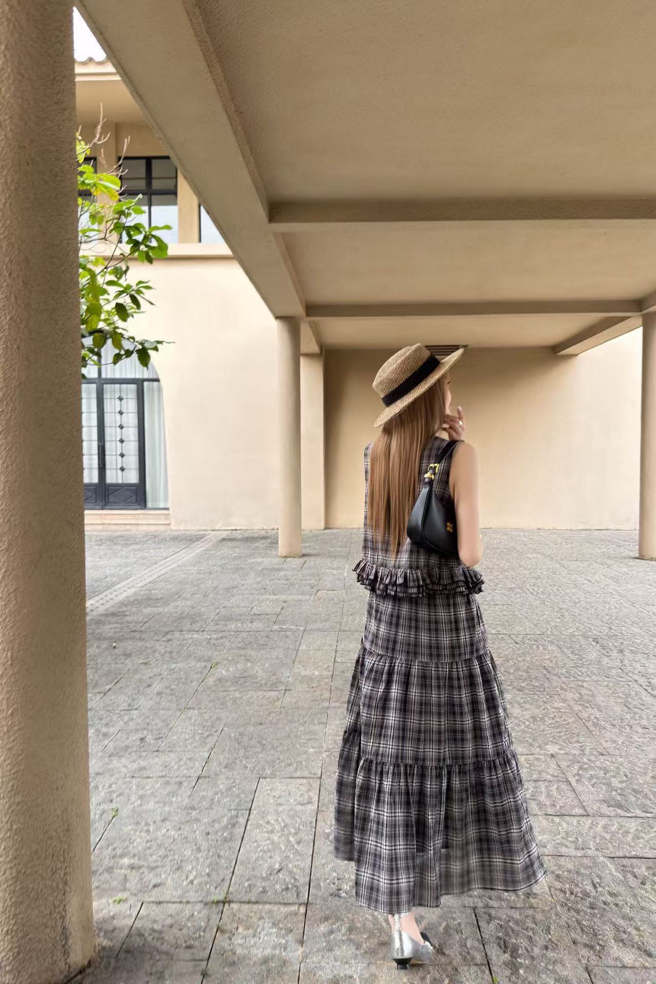 M1UM1U 高品質チェック柄ベスト＆スカート 2点セット【50％割引+送料無料】