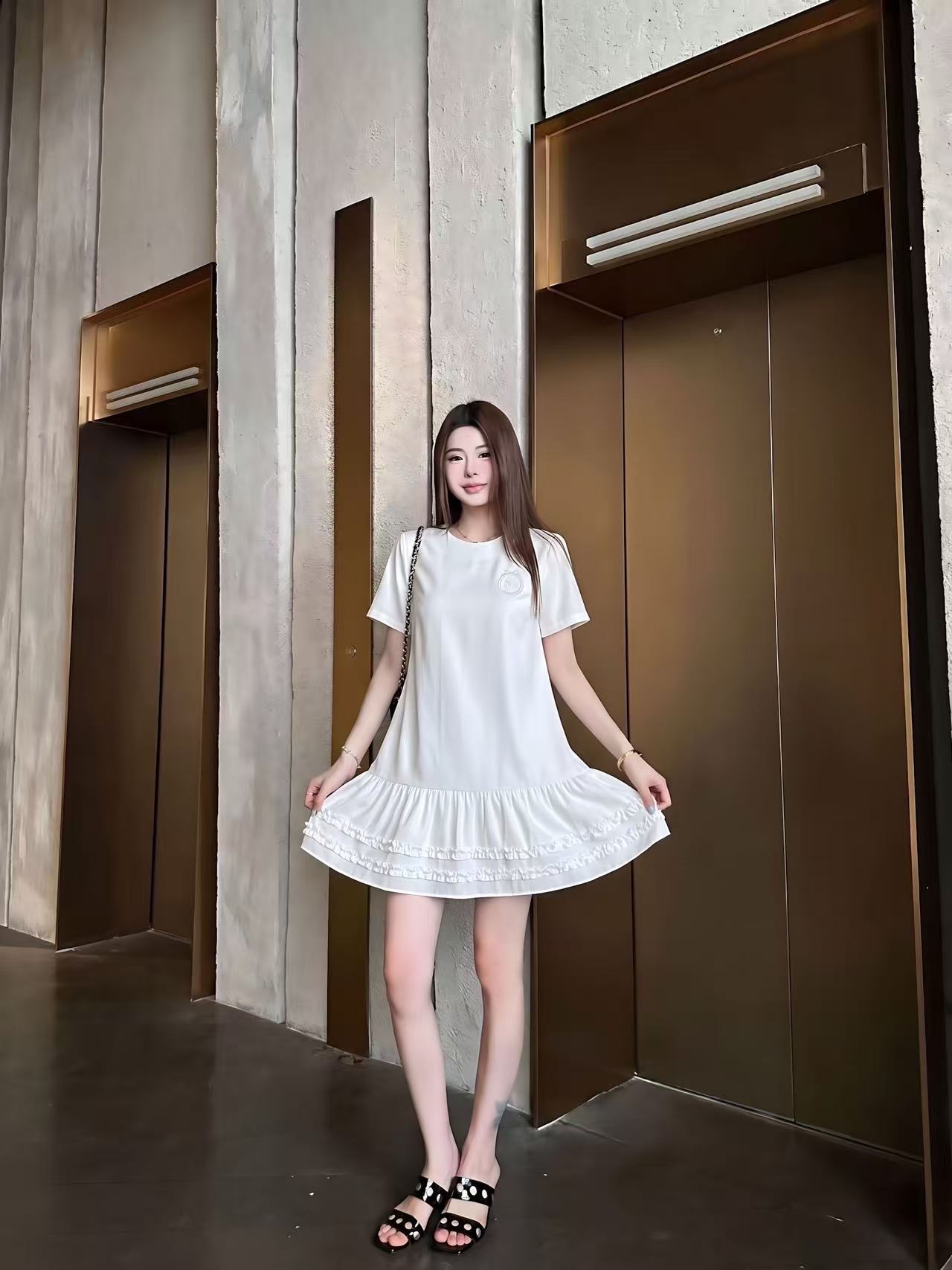 DI0R高品質な刺繍入りレタードレス【50％割引+送料無料】