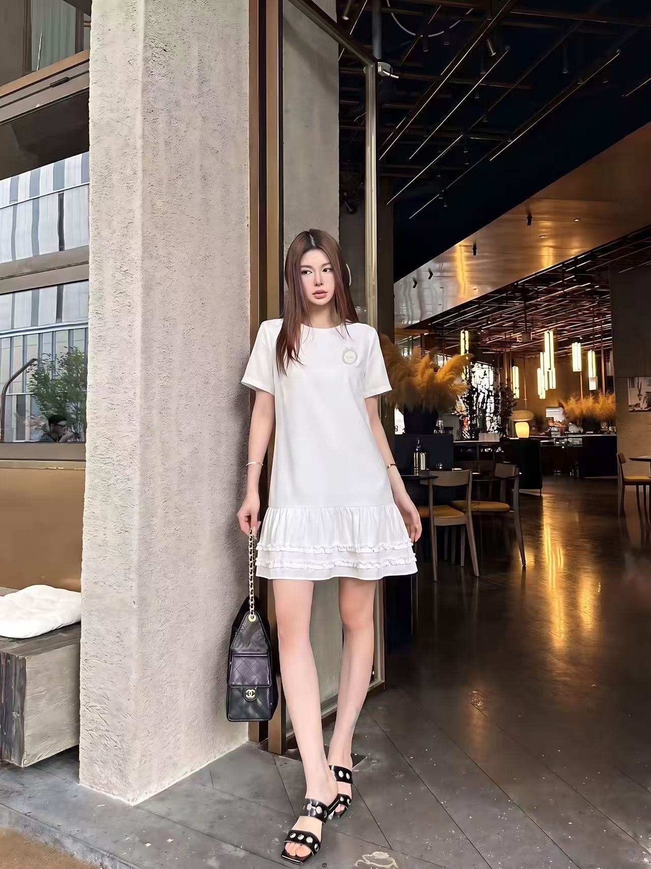 DI0R高品質な刺繍入りレタードレス【50％割引+送料無料】