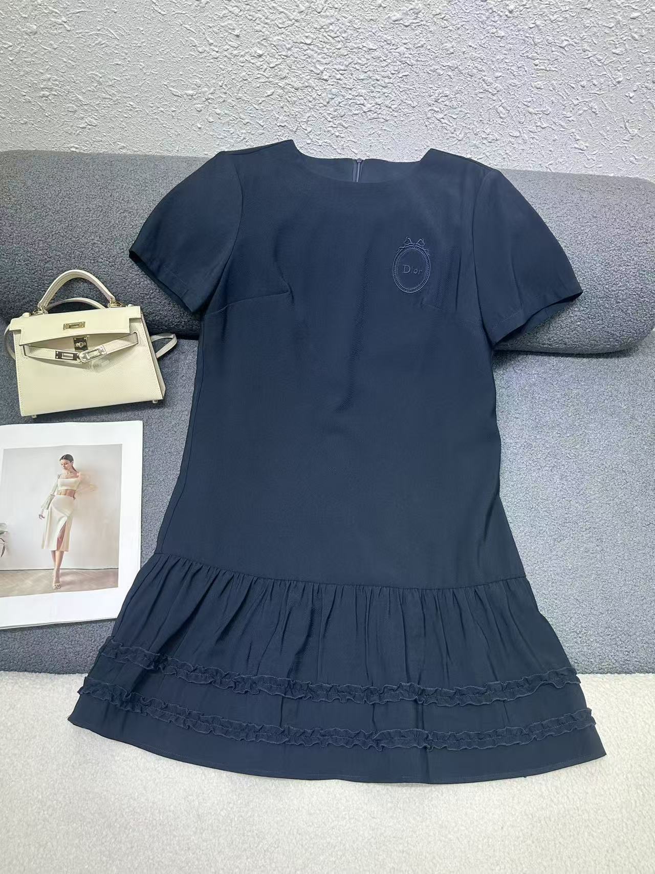 DI0R高品質な刺繍入りレタードレス【50％割引+送料無料】