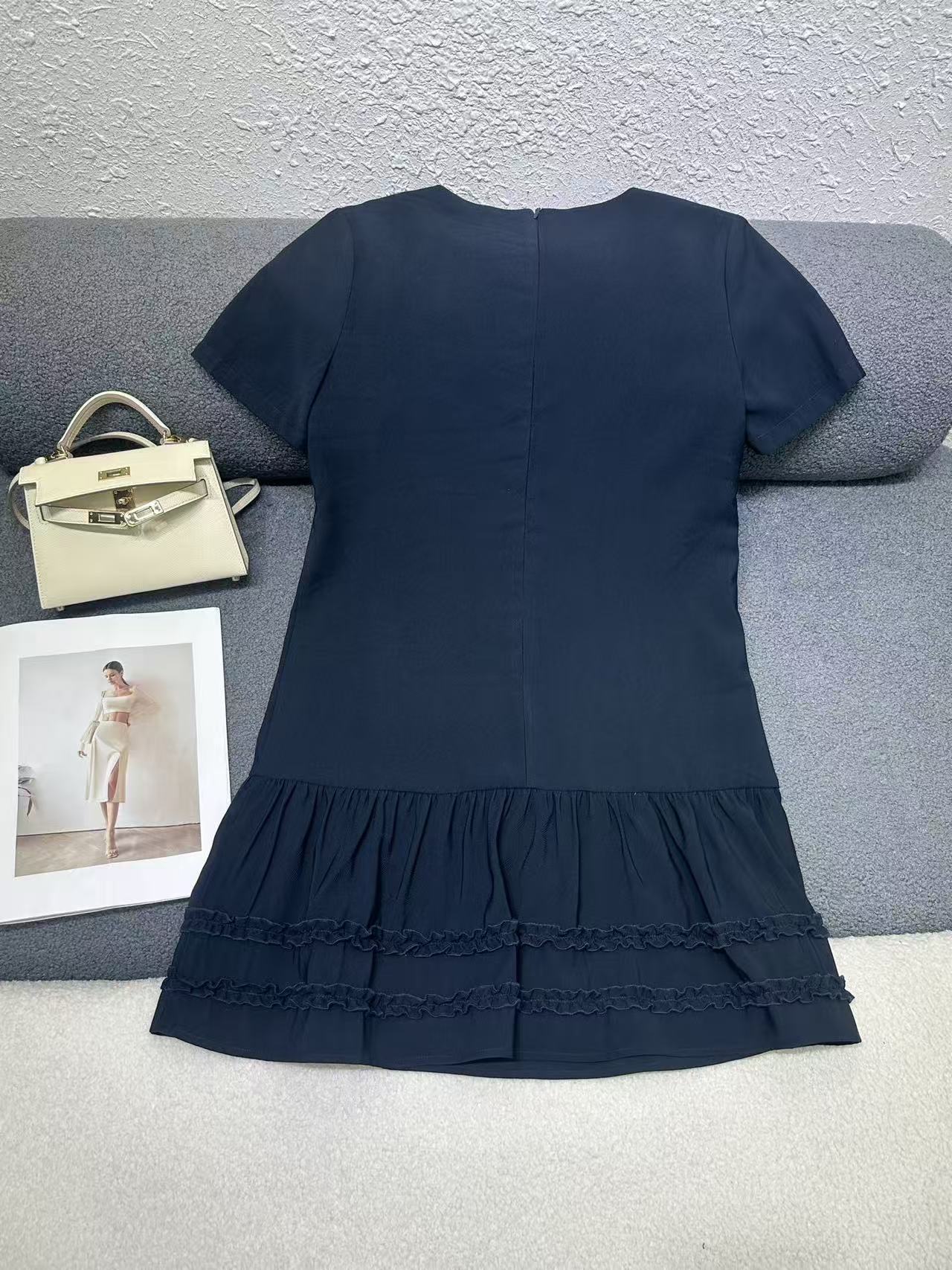 DI0R高品質な刺繍入りレタードレス【50％割引+送料無料】