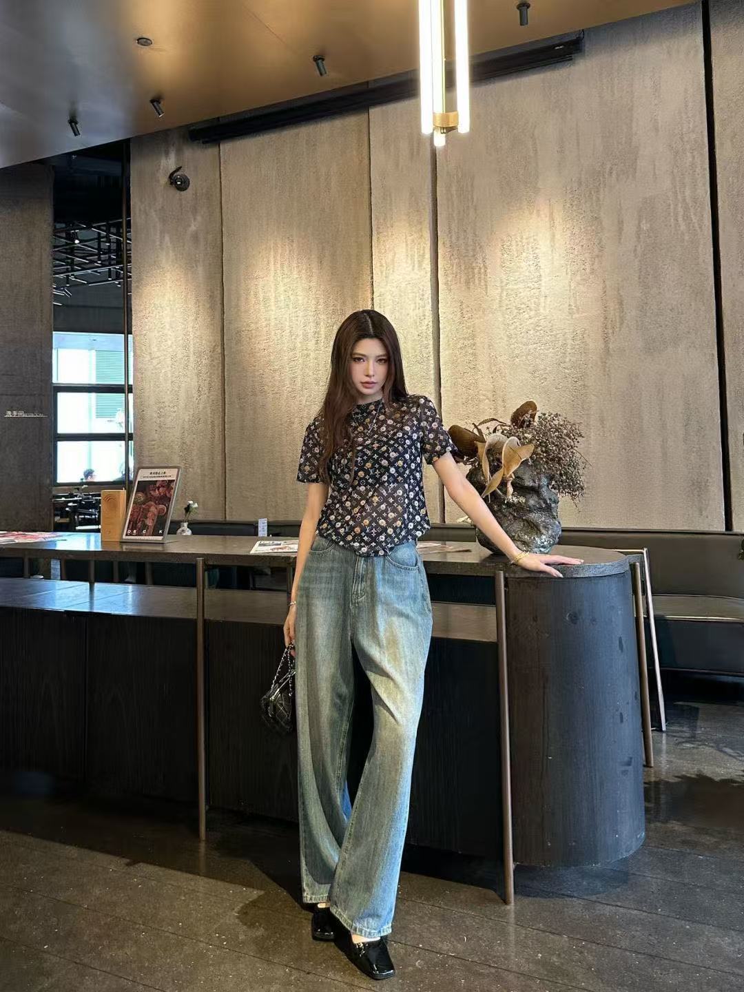 LVプリントTシャツ【50％割引+送料無料】