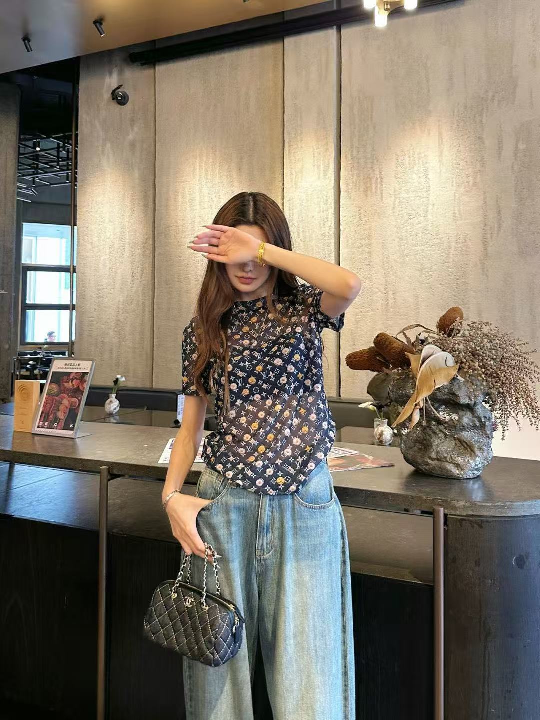 LVプリントTシャツ【50％割引+送料無料】