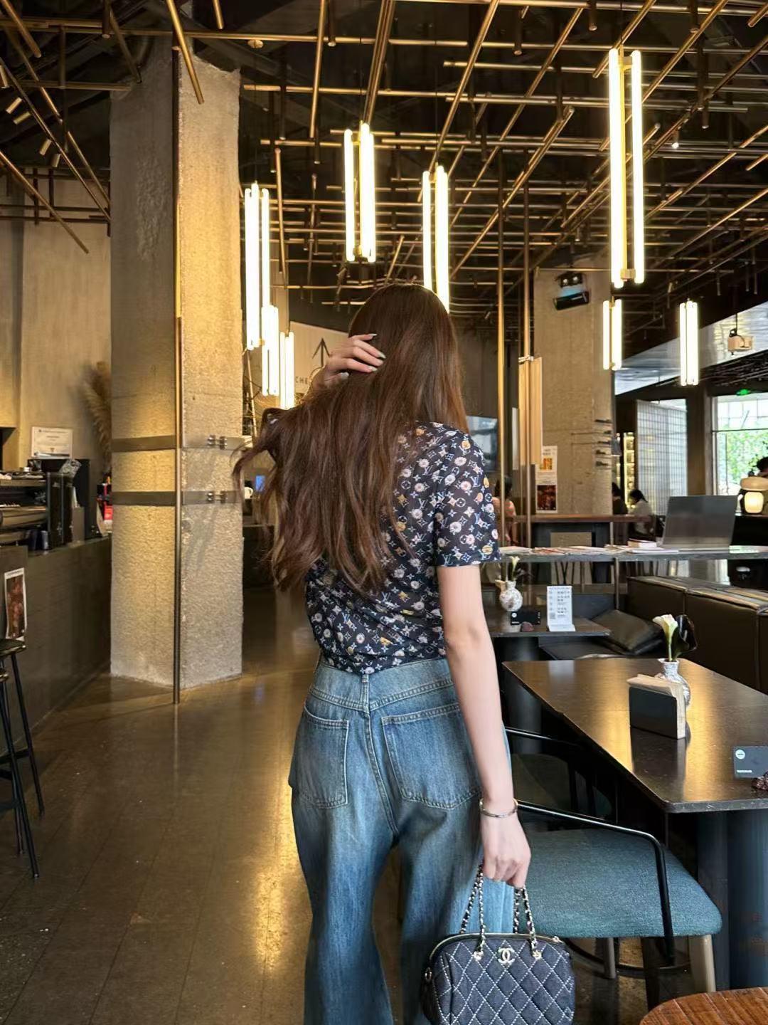 LVプリントTシャツ【50％割引+送料無料】