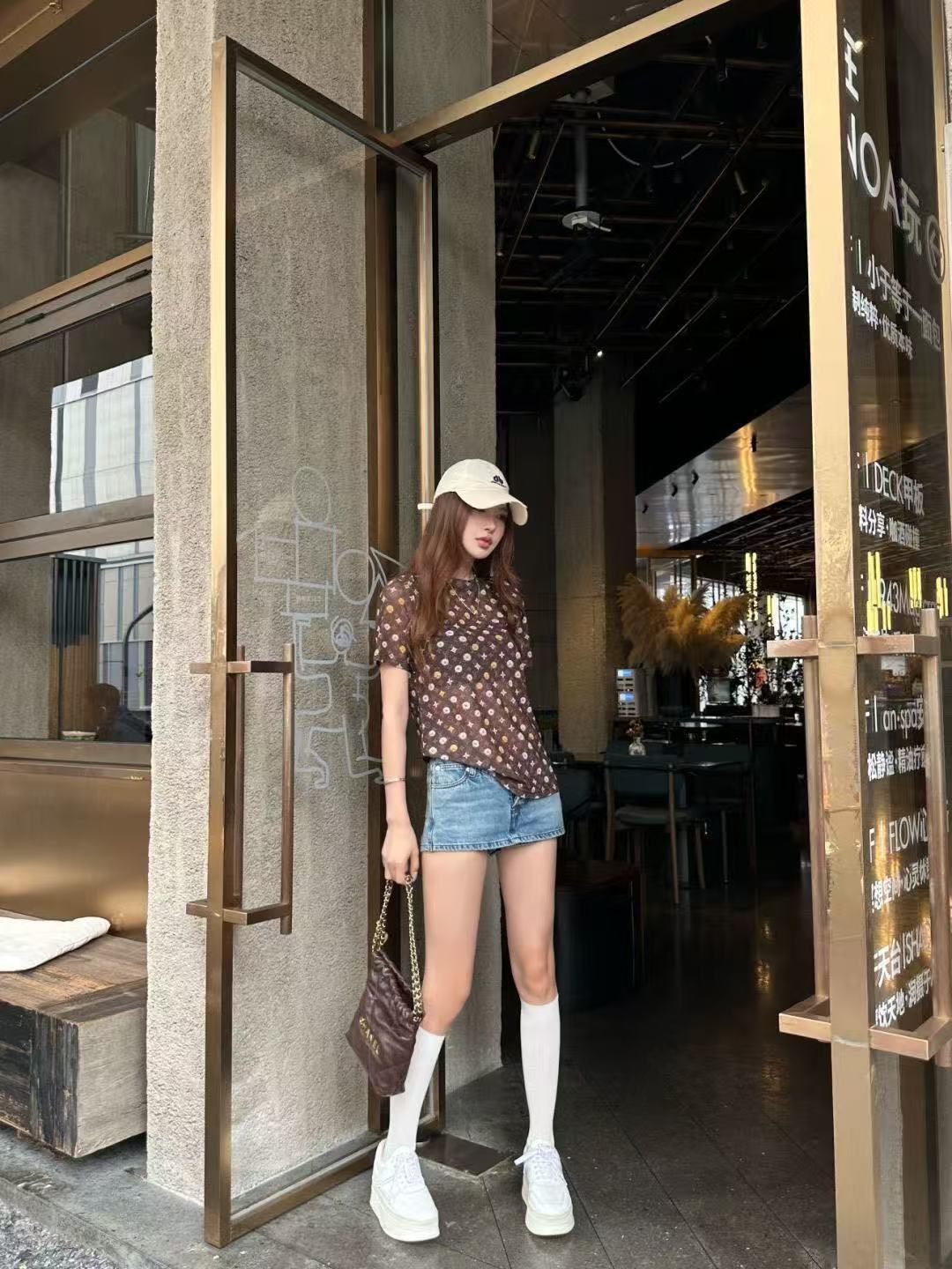 LVプリントTシャツ【50％割引+送料無料】