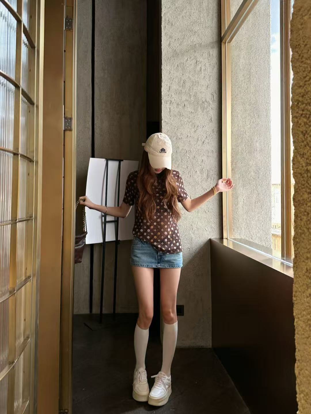 LVプリントTシャツ【50％割引+送料無料】