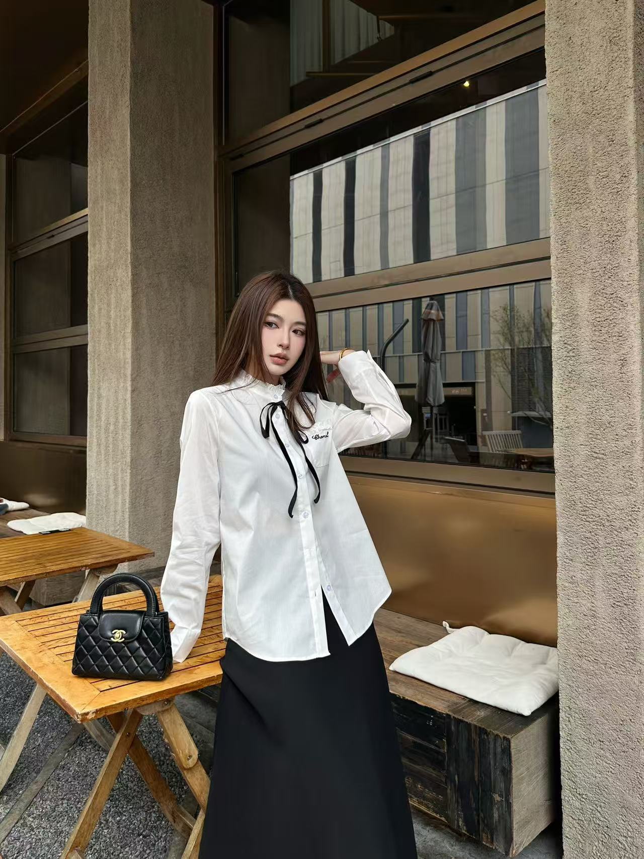 M1UM1U フリル付きシャツ【50％割引+送料無料】