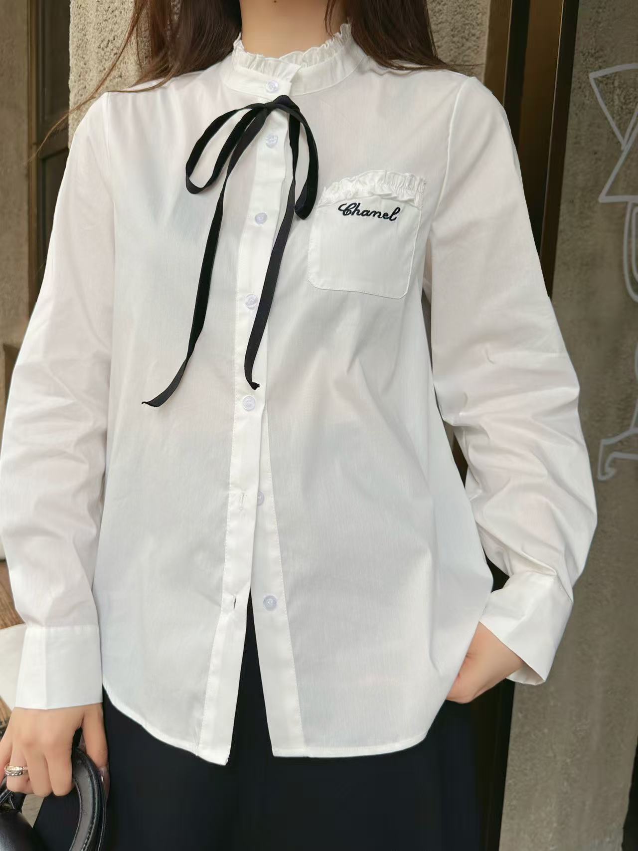 M1UM1U フリル付きシャツ【50％割引+送料無料】