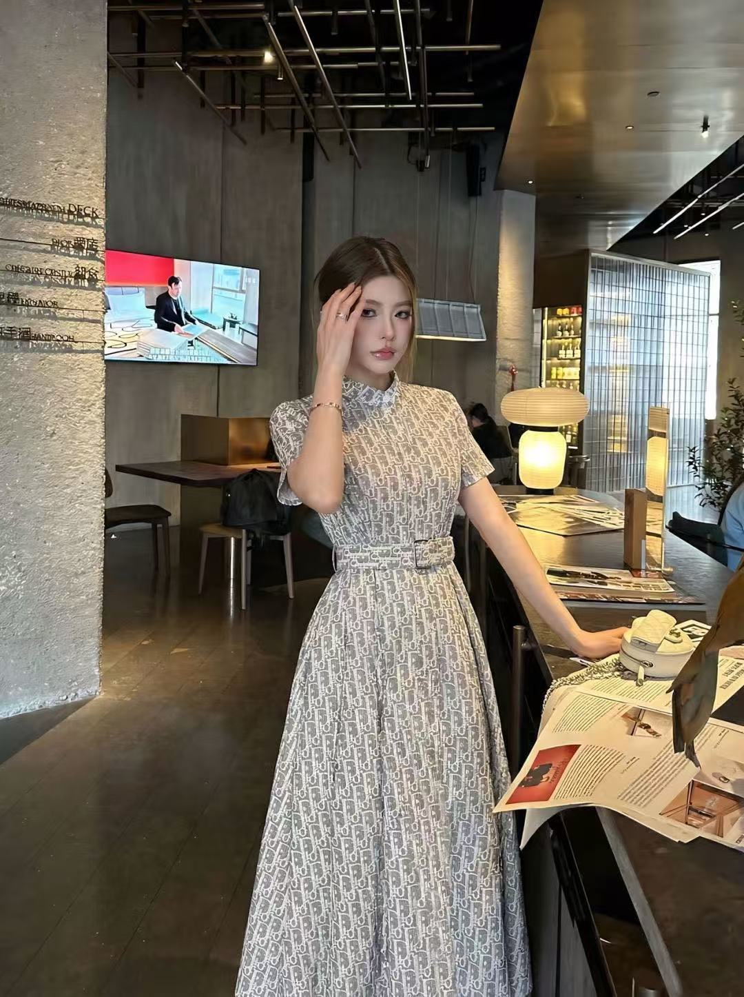 DIOR ジャカード 半袖ドレス【50％割引+送料無料】