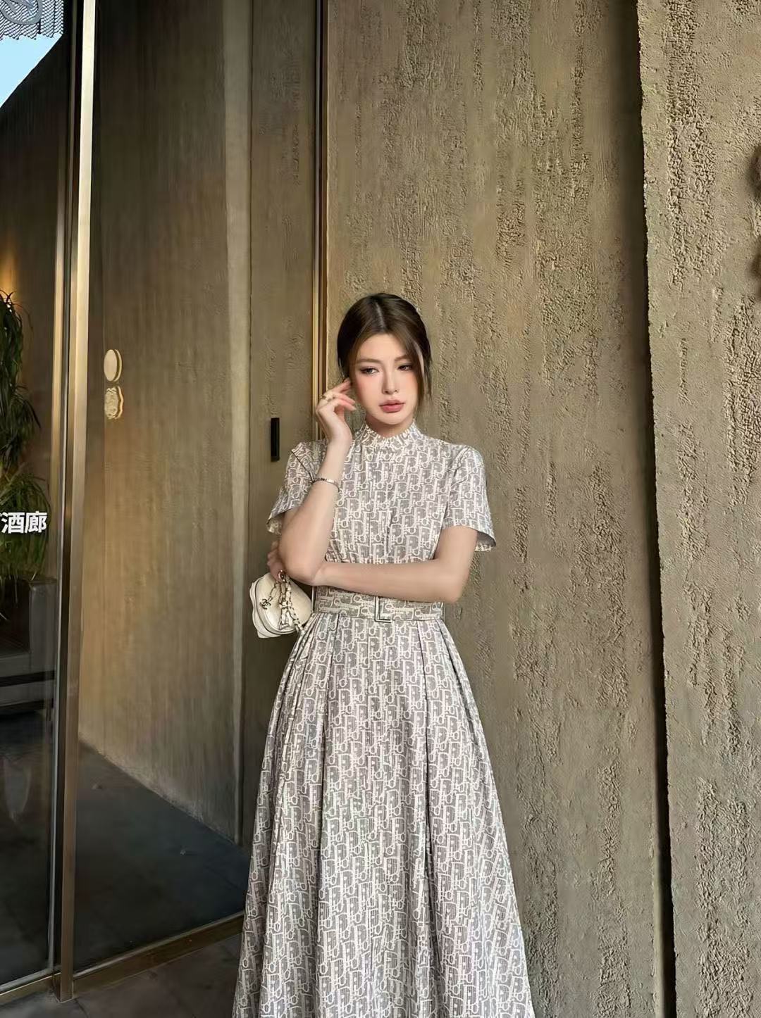 DIOR ジャカード 半袖ドレス【50％割引+送料無料】