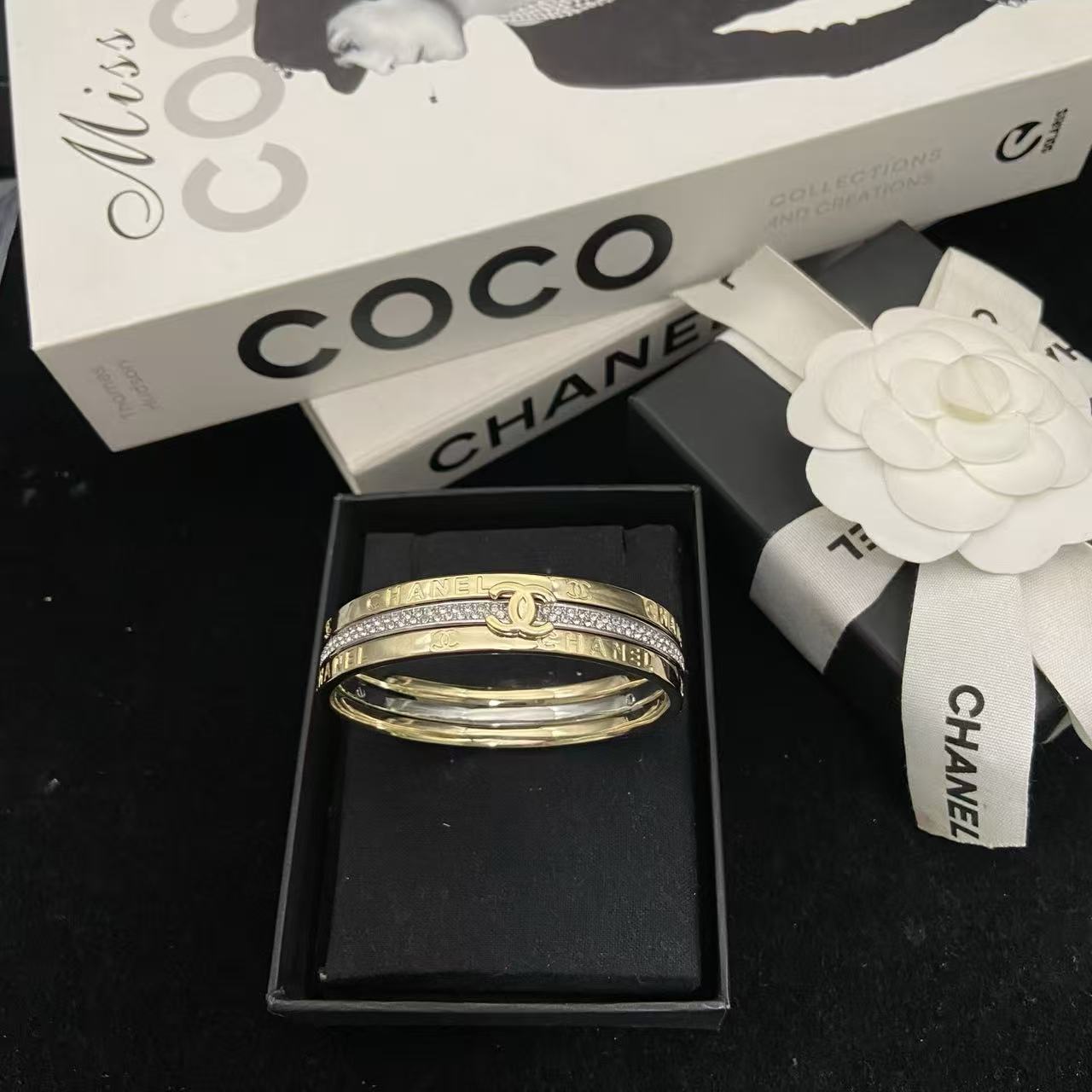 CHANE1 ダブルC スリーインワンブレスレット【50％割引+送料無料】