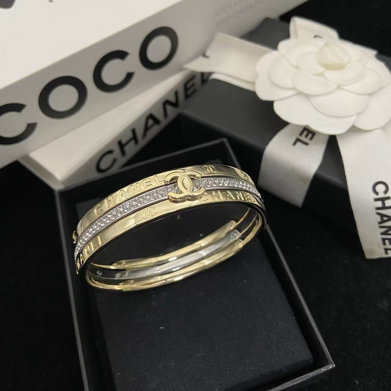 CHANE1 ダブルC スリーインワンブレスレット【50％割引+送料無料】