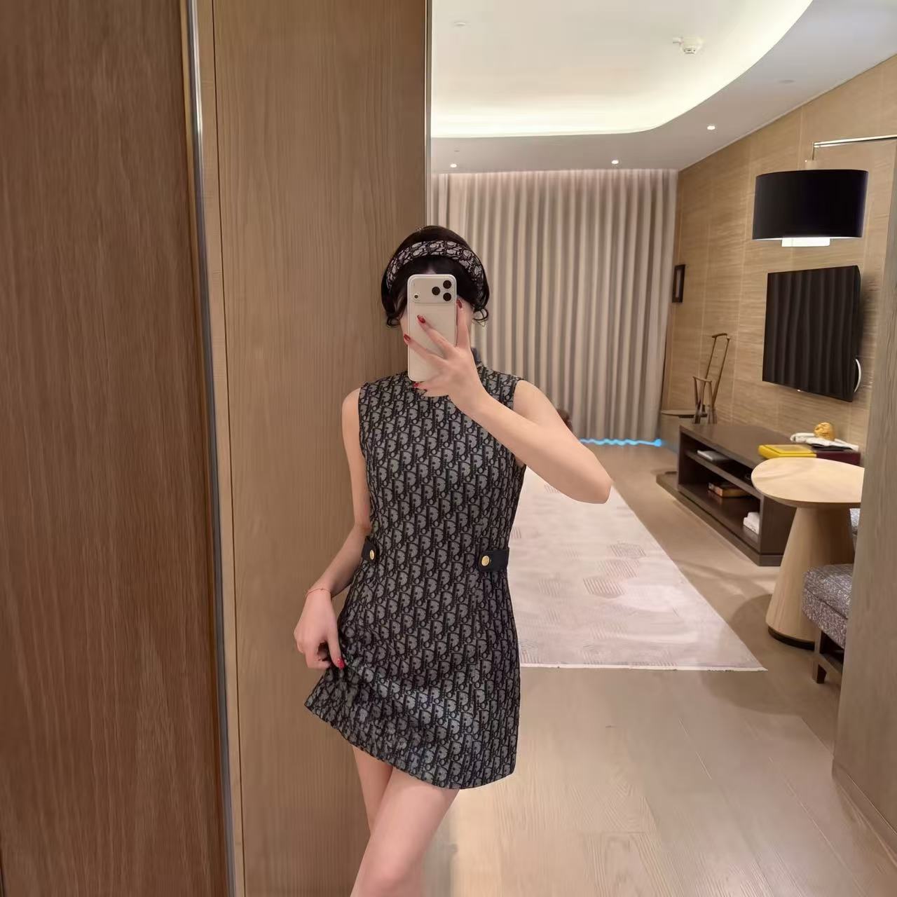 DIOR ジャカード ノースリーブドレス【50％割引+送料無料】